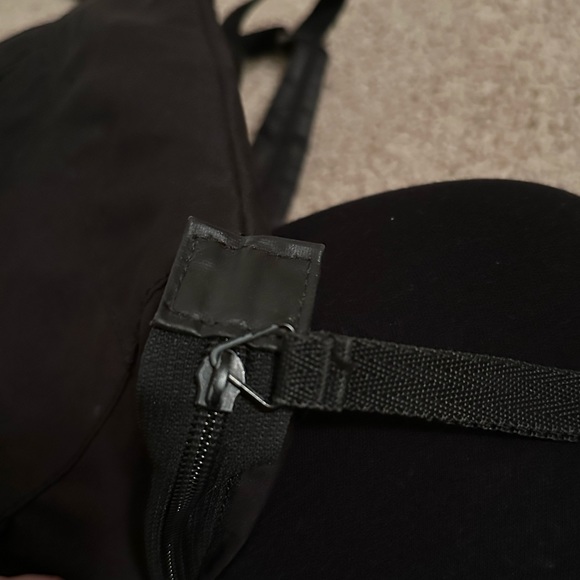 Under Armor Backpack - Picture 6 of 11